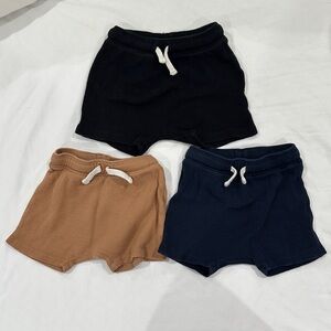 Old Navy Kids Ribbed Pull-On Shorts in Black, Tan, Navy